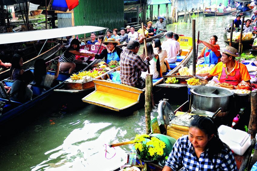 Damnoen Saduak Floating Market, Ratchaburi Province, Thailand